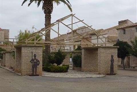 Plaza Mayor de Azaila.