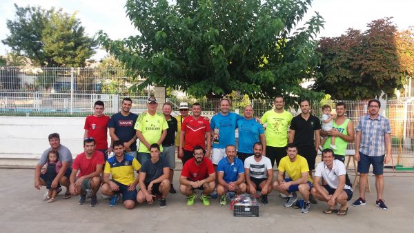 Foto gral participantes torneo Frontenis