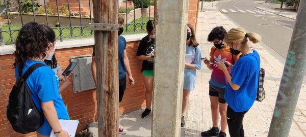 Haciendo Geocaching en La Puebla de Híjar.