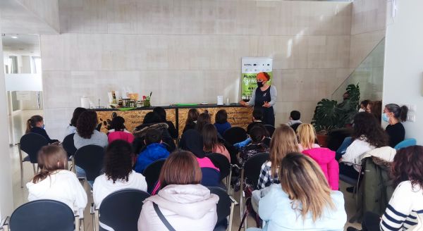 COCINA EN DIRECTO EN LA SEDE DE LA COMARCA