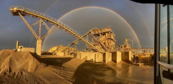 Planta de áridos en Escatrón