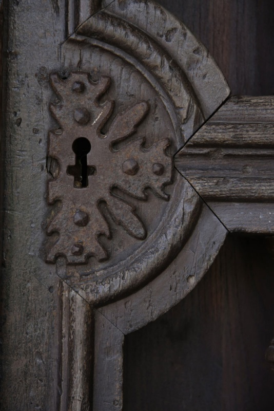 Cerradura de la puerta de la capilla de Santa Cruz.