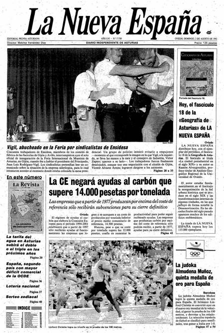 Portada Domingo 2 de  de 1992