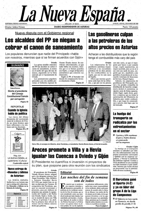 Portada Jueves 2 de  de 2000